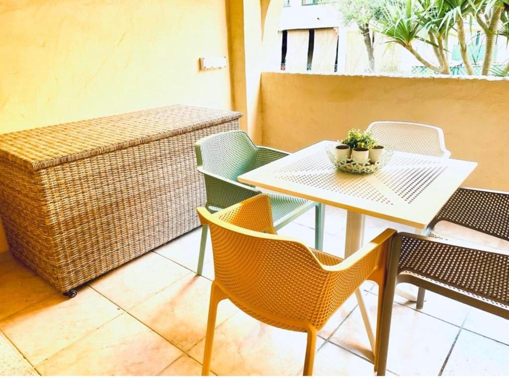Estupendo Apartamento Urbanizacion Jardines De Zahara. Zahara De Los Atunes Zewnętrze zdjęcie